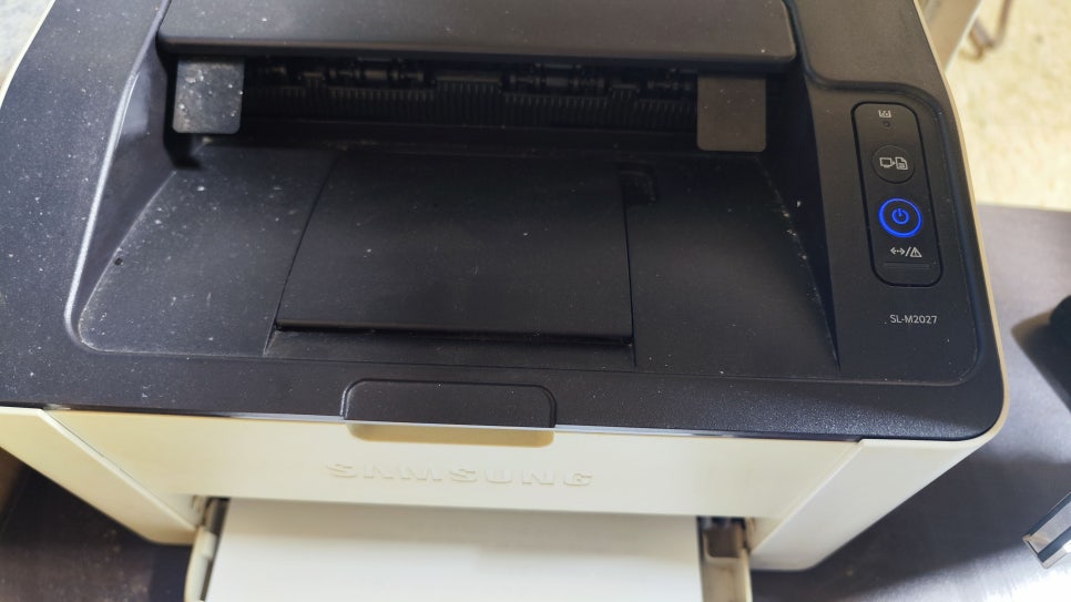 SL-M2027 P1102W프린터 인쇄 불량 급지 공급문제 롤러 교체?