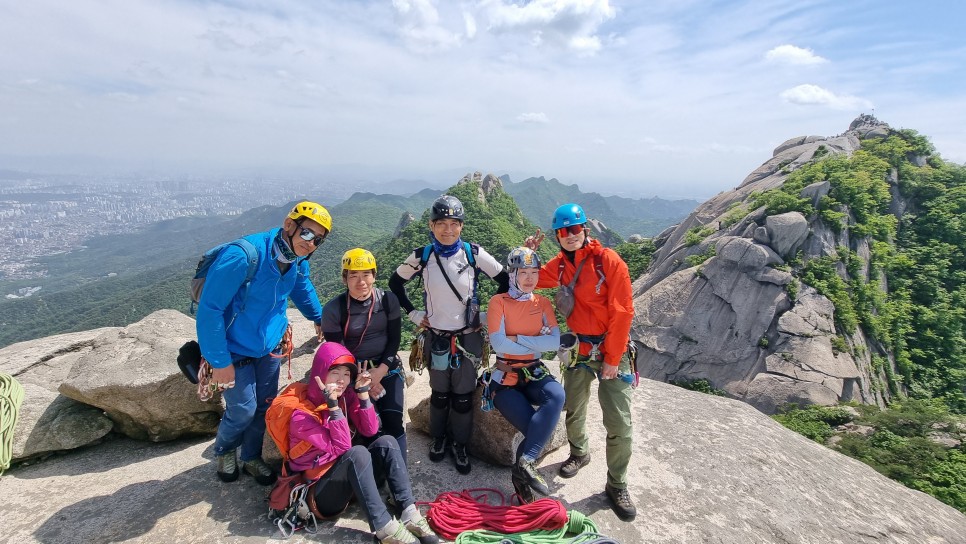 북한산 등산, 좋은 사람들과 함께 인수봉 산천지길 등반