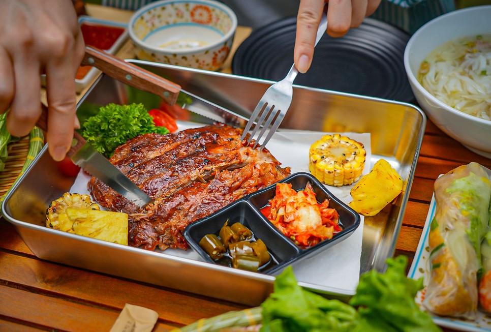 다낭 미케비치 맛집 랑짜이 해산물 씀모이가든 베트남 현지식