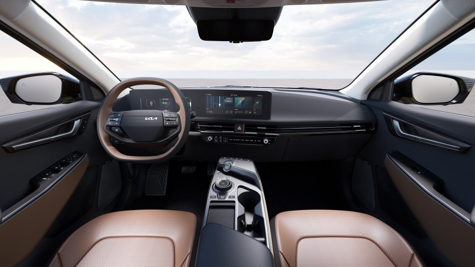 상품성 개선 모델 더 뉴 EV6 페이스리프트 공개, 가격은 5540만원(세제 혜택 전)으로 동결