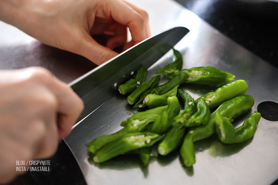 꽈리고추 멸치볶음 만드는 법 달콤 짭짤 매력적인 밑반찬 종류