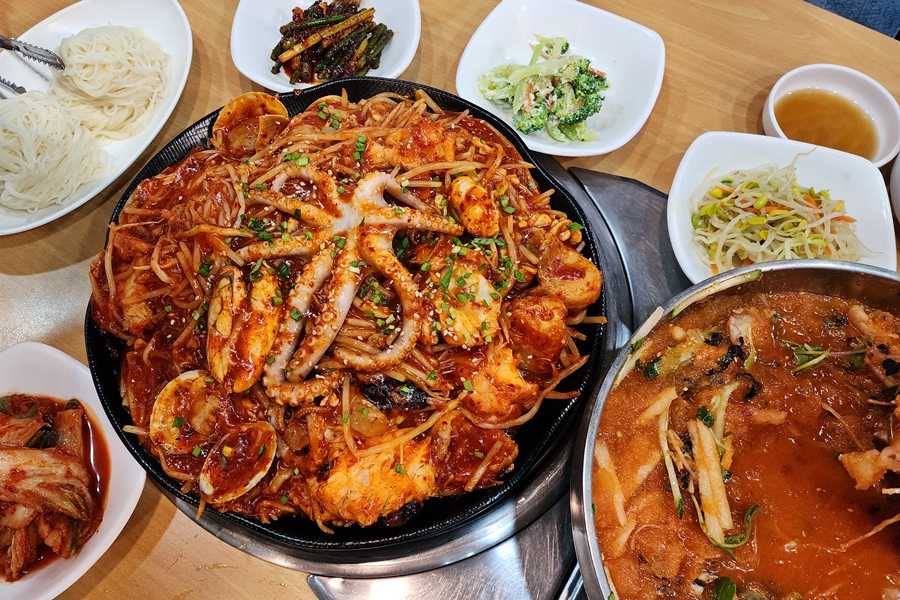 영등포시장역 맛집 물회 아구찜 먹으러 해물명가구룡포