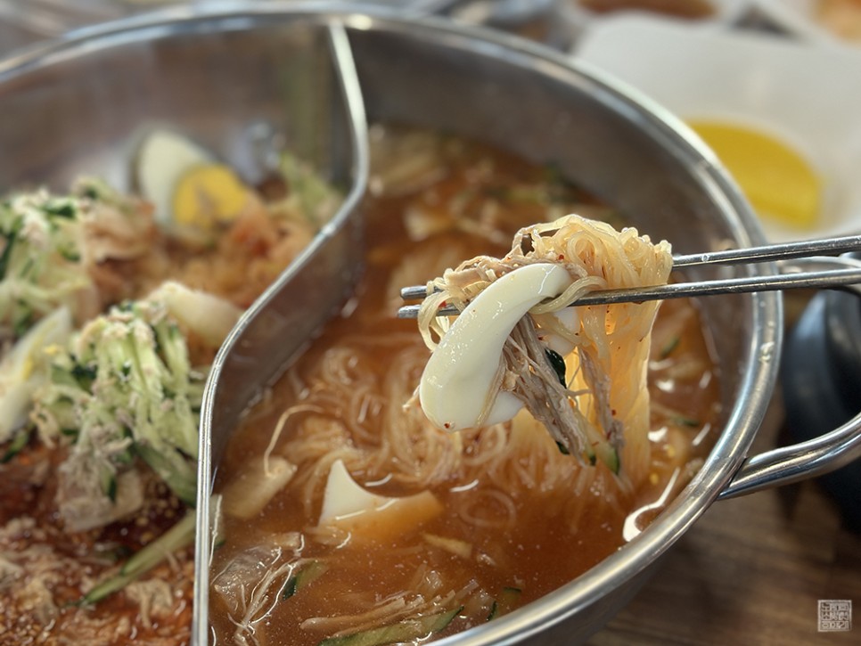 김해 밀면 맛집 부산밀면 김해 본점의 반반 밀면 후기