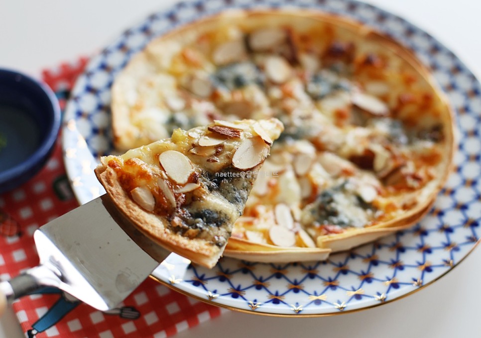고르곤졸라 피자 만들기 에어프라이어 또띠아 피자 만들기