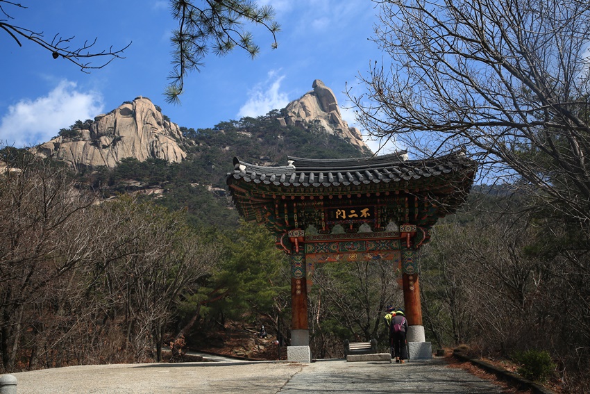 북한산둘레길 우이령길 예약 방법과 전통사찰 석굴암 방문