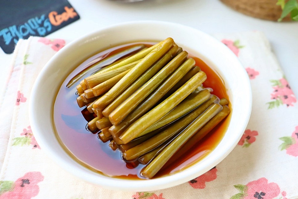 마늘쫑장아찌담그는법 간장 마늘쫑장아찌 만들기 마늘쫑요리