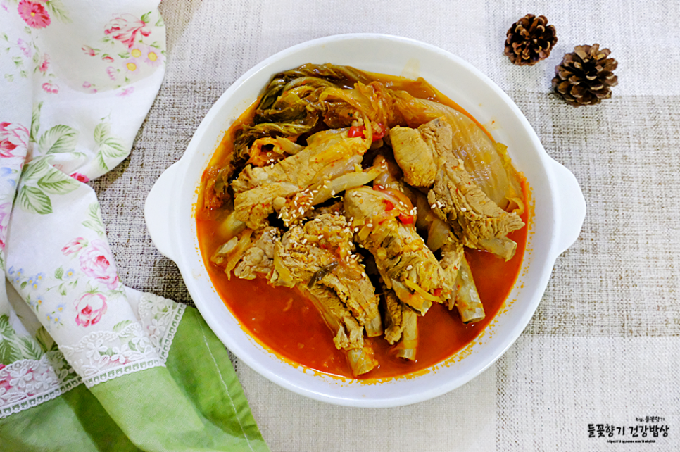 등갈비 김치찜 레시피 등갈비찜 묵은지 돼지고기 김치찜