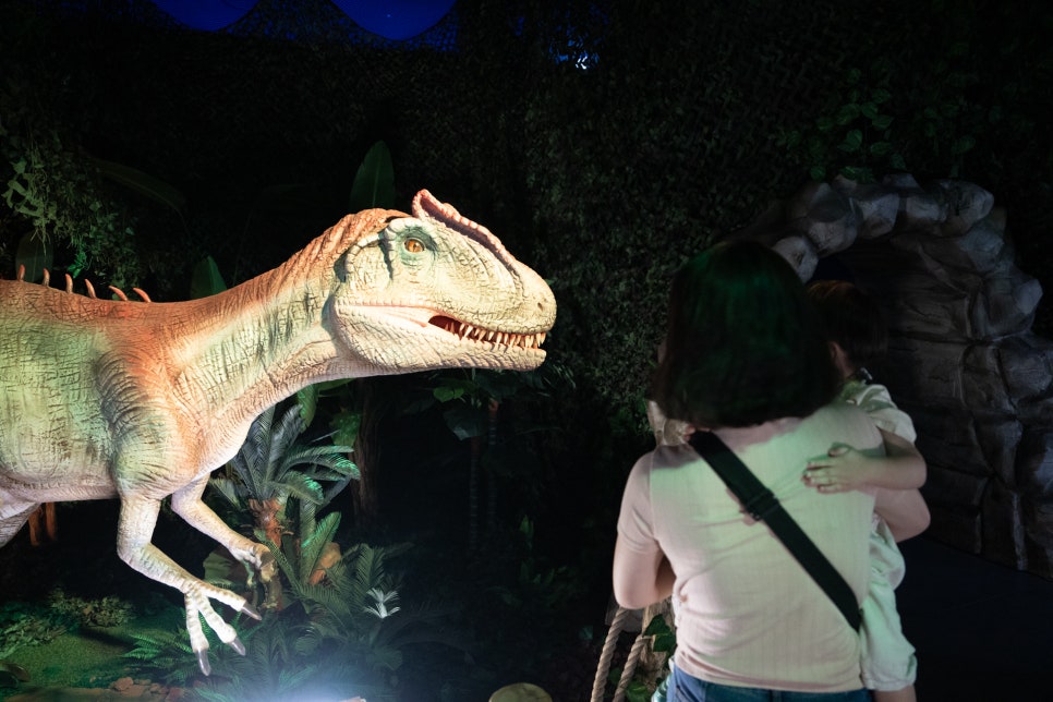다이노스 얼라이브 - 어마무시한 크기의 공룡들을 만나보자! 주차 ok 유아용 웨건 ok