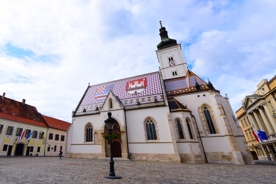 크로아티아 여행 자그레브 가볼만한곳 실연박물관과 성마르크 성당