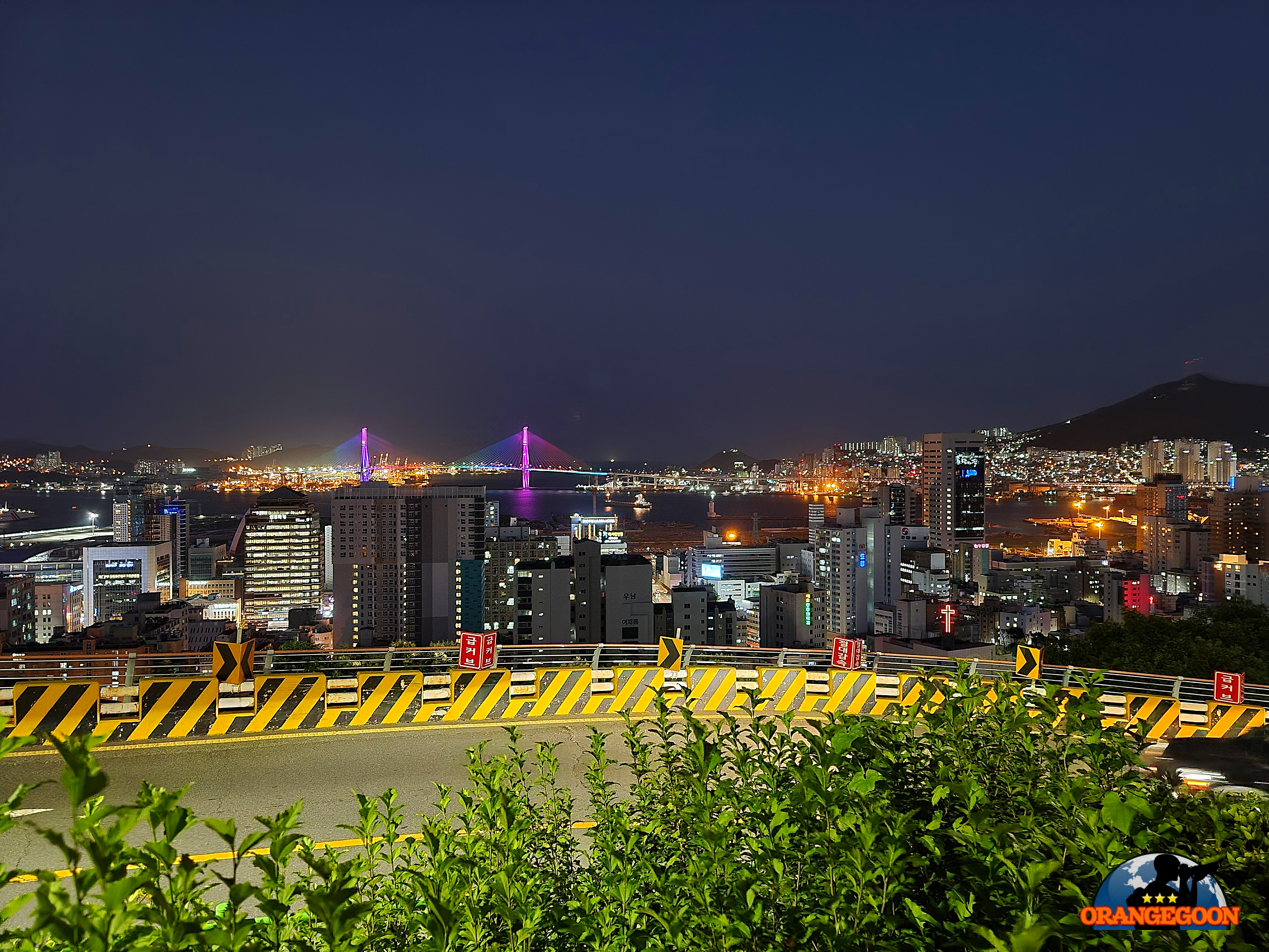 (부산 중구 / 산복도로 야경) 무료로 감상할 수 있는 대한민국 최고의 야경. 시내버스를 타고 산복도로에서 바라본 아름다운 야경