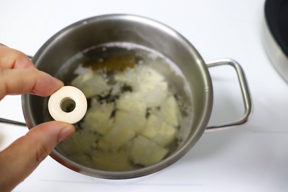 초간단 계란국 끓이는법 감자 부추 계란국 레시피 국물요리