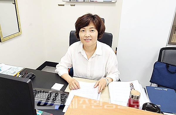 “봄 축제 전령 전농로 왕벚꽃축제..2024년 제주도 지정 우수 축제 선정”