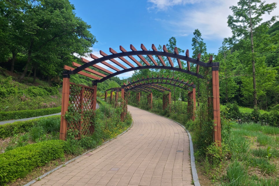 5월 가볼만한곳 경기도 파주 율곡수목원, 산책하며 힐링하기 좋아요!