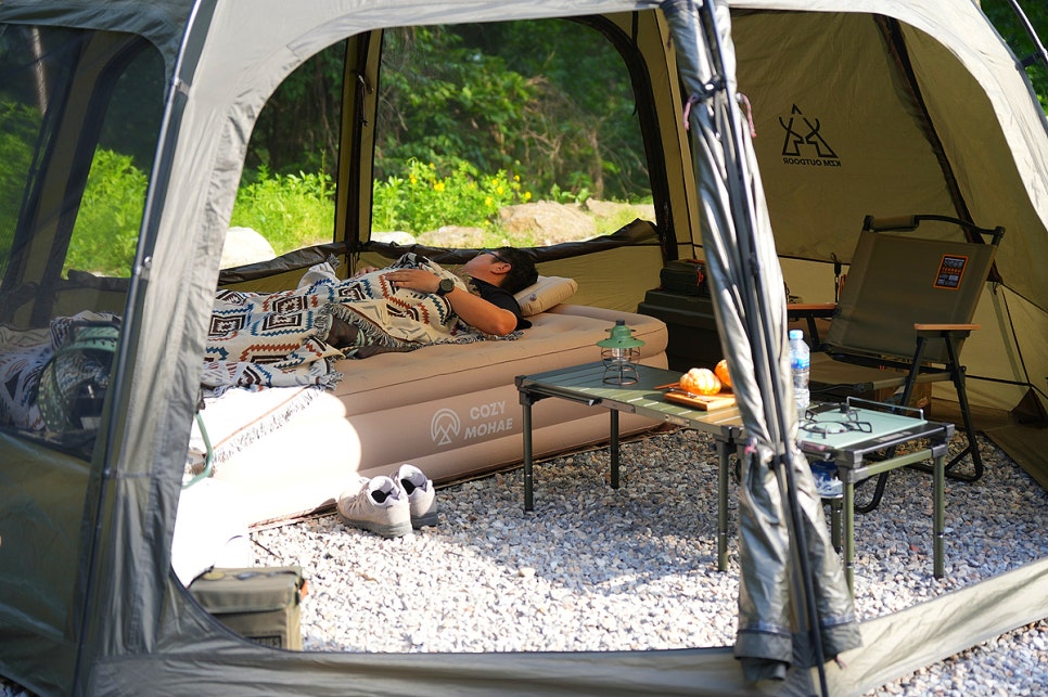 캠핑카페트 멜리띠 오로라 3XL 캠핑러그 캠핑이불도 되는 감성캠핑용품 고카프 참가해요.