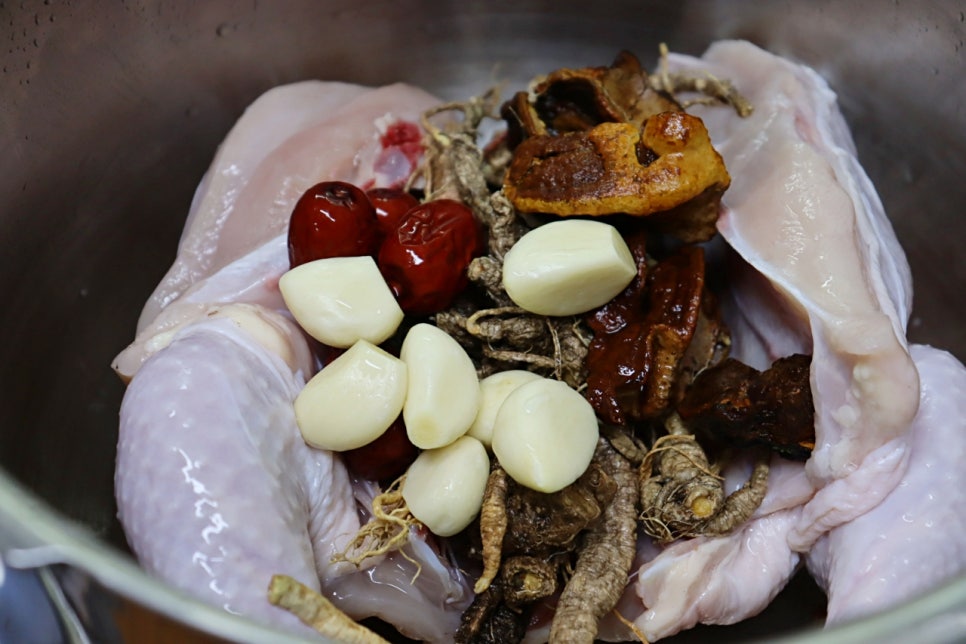 삼계탕 끓이는법 압력솥 삼계탕 레시피 재료 닭손질 산삼먹는법 삼계죽
