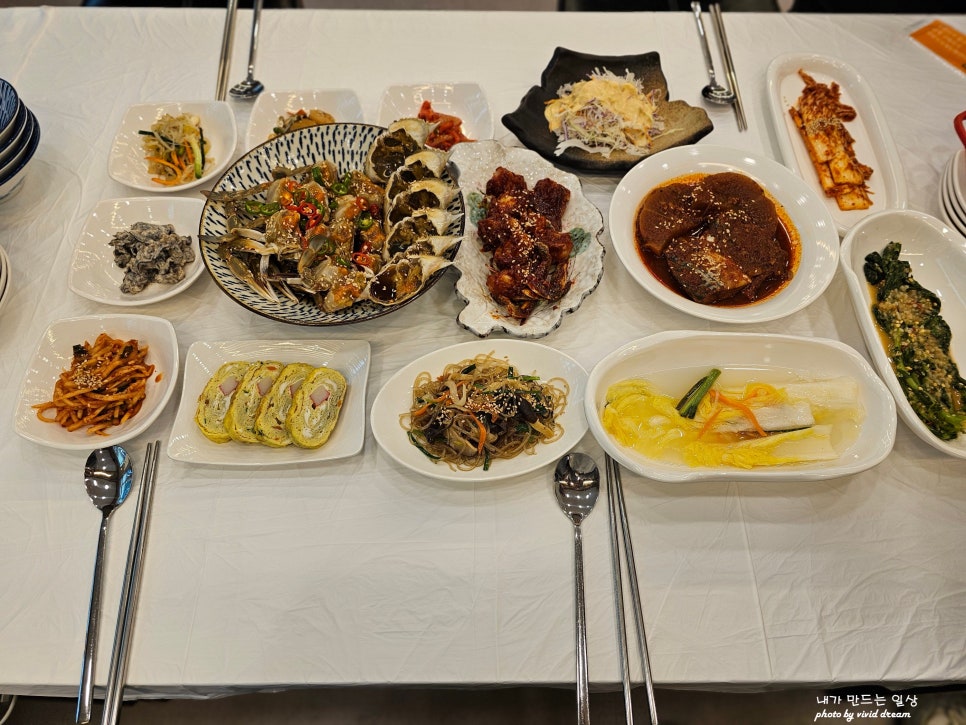 여수 이순신광장 근처 맛집 이순신밥상 정갈한 돌솥밥정식