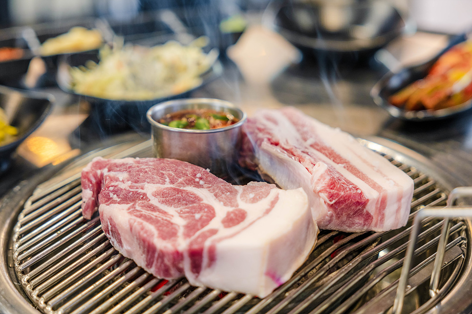 제주 흑돼지 두툼한 오겹살에 반한 산방산 맛집 제주도고깃집