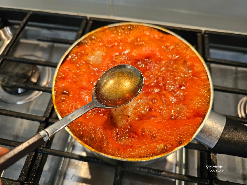 백종원 김치찌개 맛있게 끓이는법 돼지고기 목살 신김치 활용