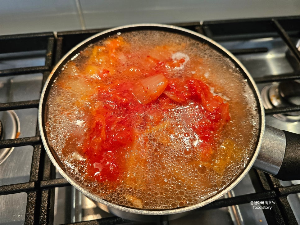 백종원 김치찌개 맛있게 끓이는법 돼지고기 목살 신김치 활용