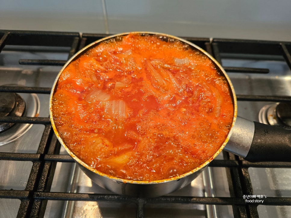 백종원 김치찌개 맛있게 끓이는법 돼지고기 목살 신김치 활용