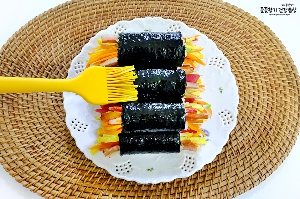 김밥맛있게싸는법 꼬다리 김밥 만들기 피크닉 도시락 메뉴