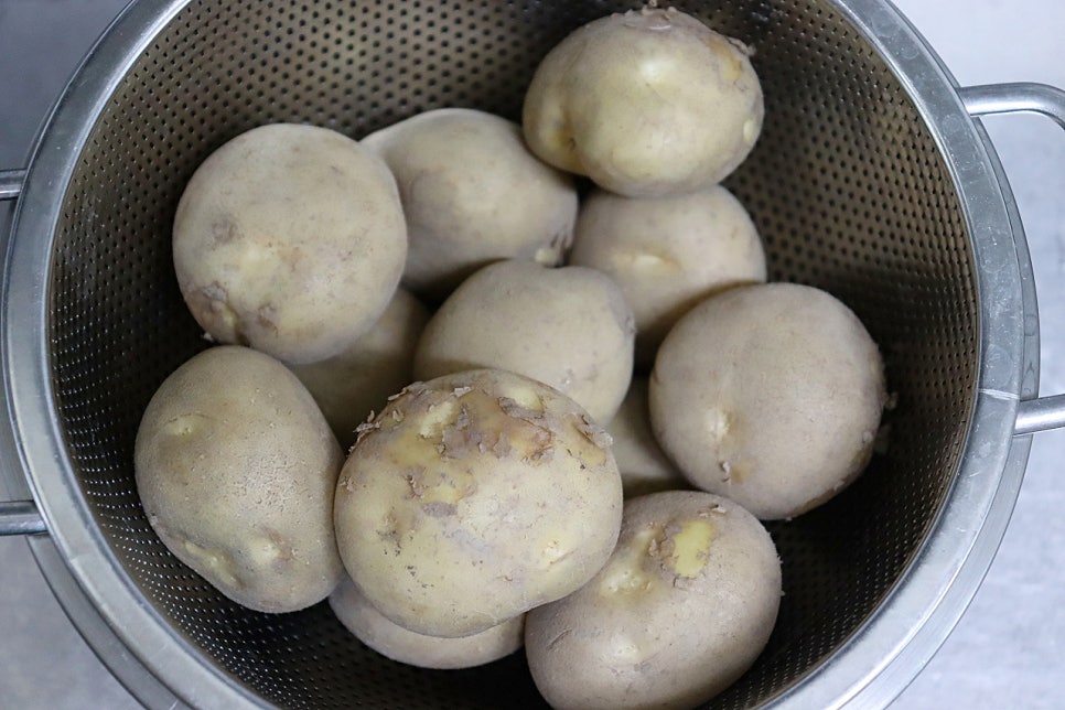 에어프라이어 감자구이 군감자 굽기 간단한 감자요리 에어프라이어 통감자구이