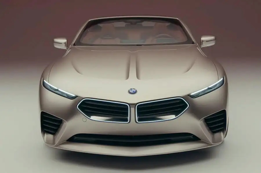 공식 공개를 앞둔 BMW 콘셉트 스카이탑(Skytop) 모습 유출