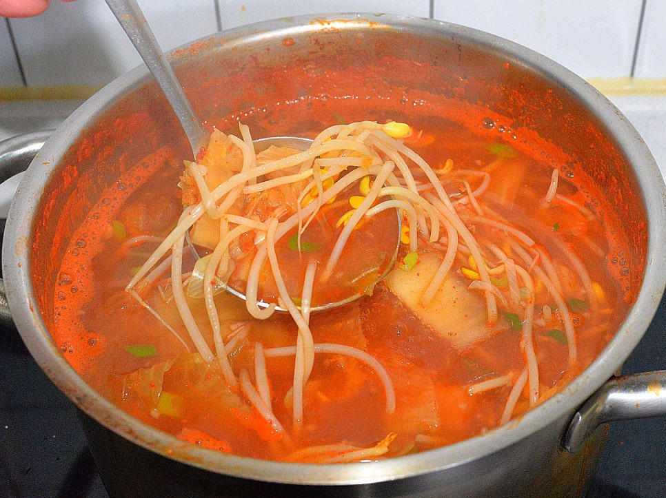 김치콩나물국 끓이는법 얼큰 콩나물 김치국 레시피