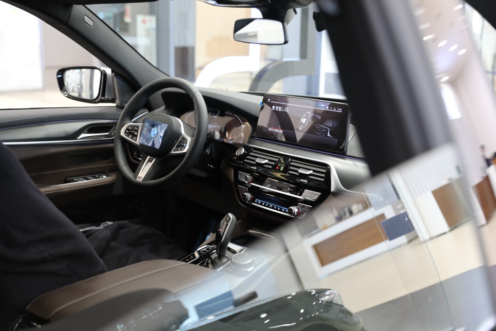 2024 BMW 6시리즈 그란투리스모 '실용적인 패밀리카' 모의견적 정보 제원
