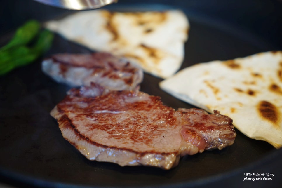 서울 용산역 맛집 솔직한우 가족모임장소 좋은 용산 룸식당