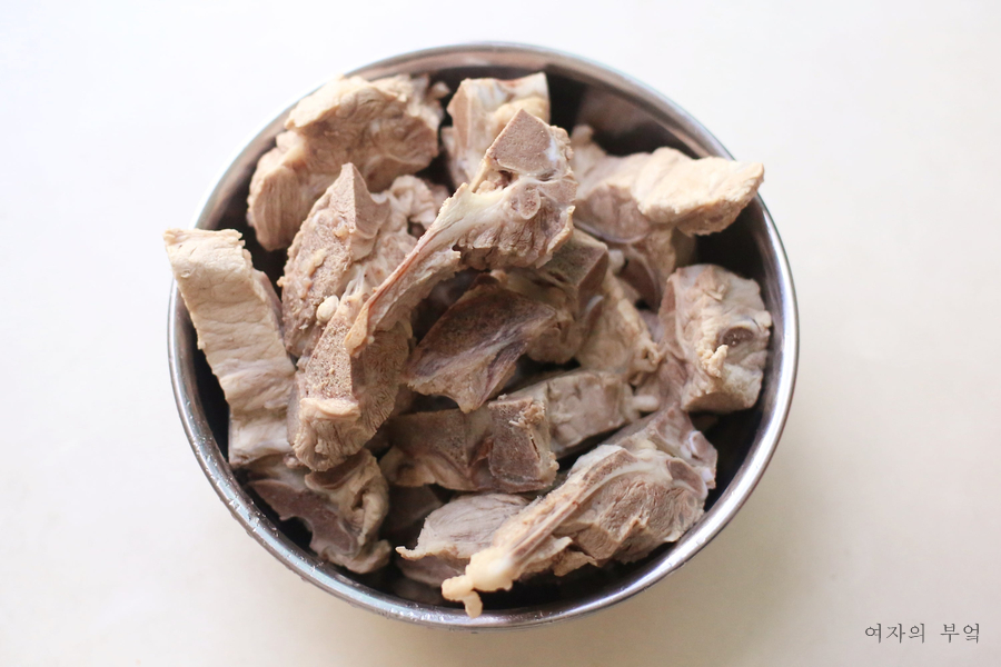 돼지 등뼈 감자탕 레시피 우거지 감자탕 끓이는법 뼈다귀해장국