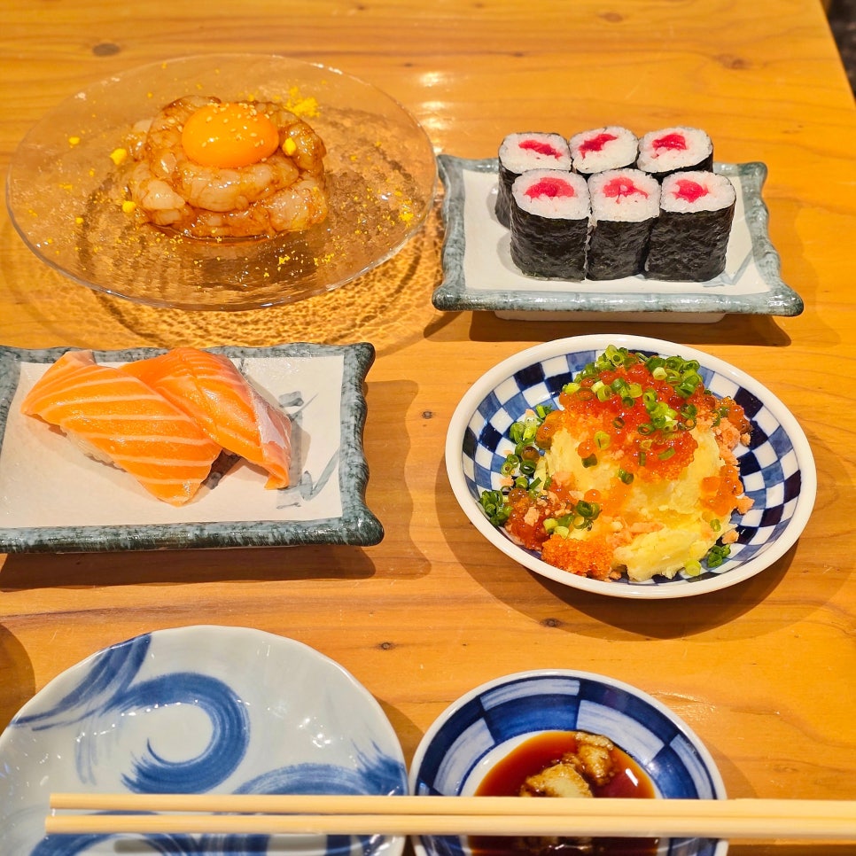 후쿠오카 6월 날씨 여자 혼자 여행 맛집 카페 투어 + 해외 일본 이심 추천