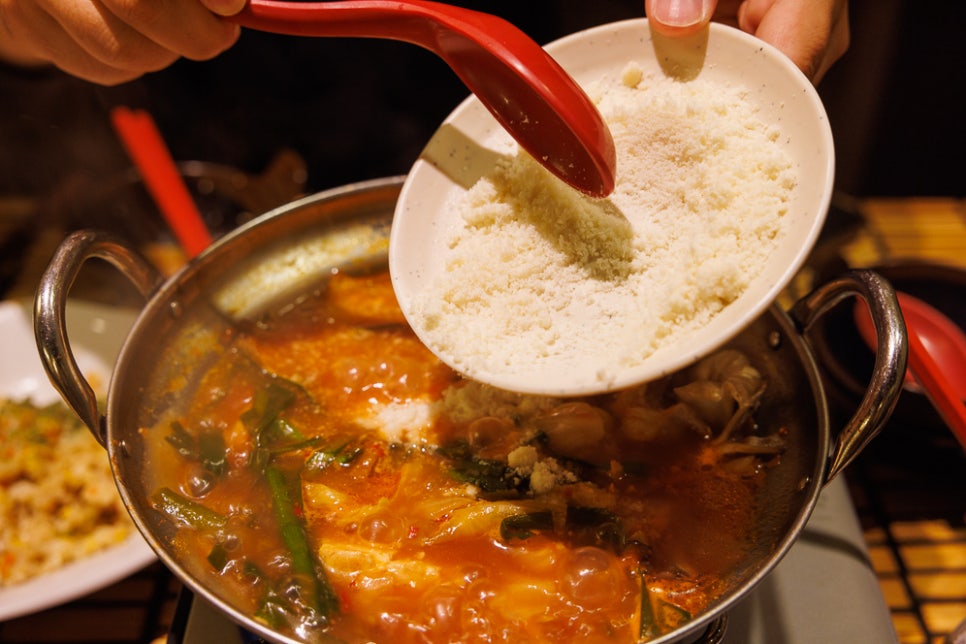 후쿠오카 라멘 맛집 하카타 산미 아침식사도 되는 곳