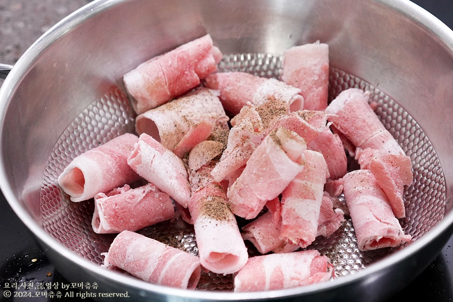 돼지고기 된장찌개 맛있게 끓이는법 대패삼겹살 된장찌개 레시피 요리
