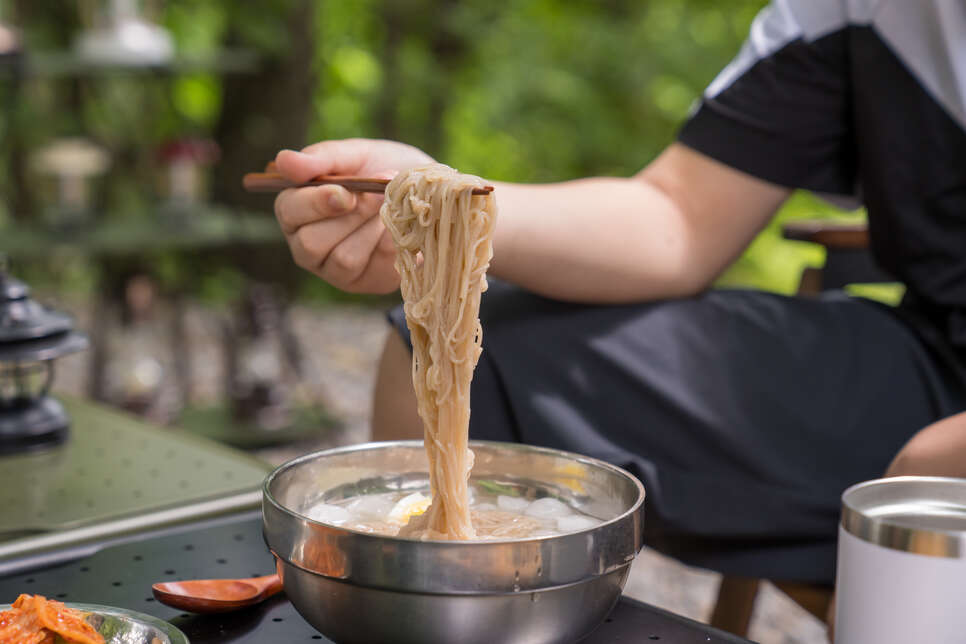 캠핑 제빙기 캠핑용 아이스메이커 따따베 여름 캠핑용품 추천