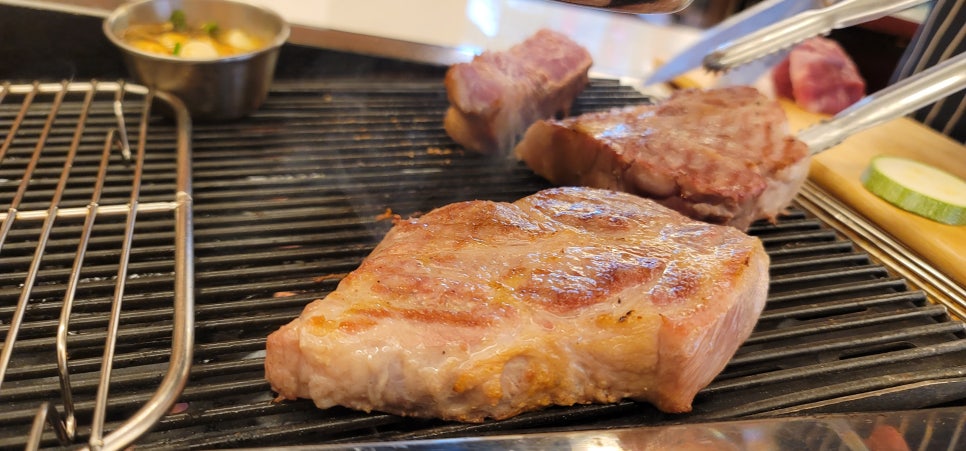 맛있으면 또간다 동신상회 가락점, 돼지고기 맛집 고기에 반하다