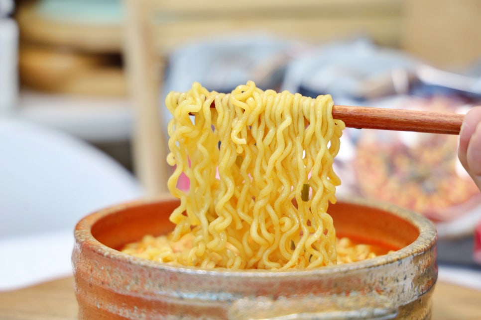 맛있는라면 더미식 장인라면 맵싸한맛 편의점신상