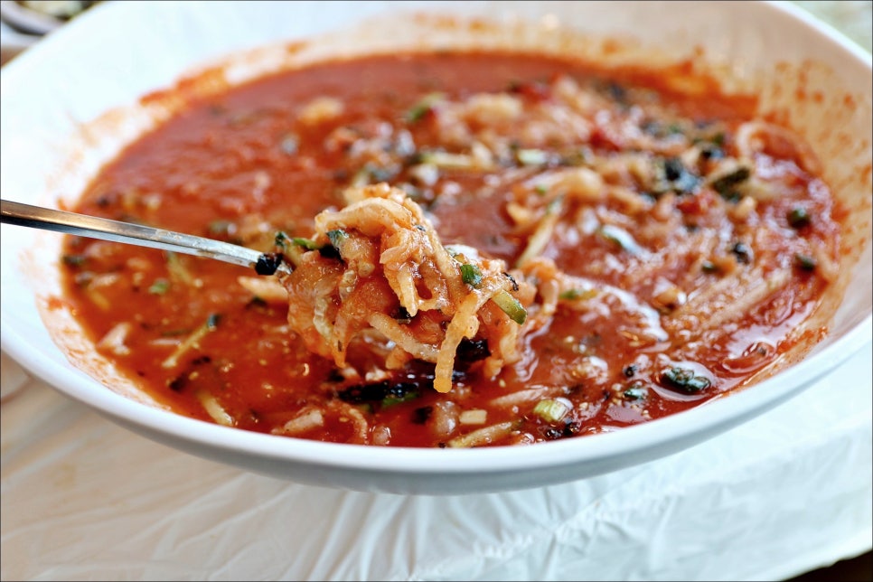 포항 죽도시장 먹거리 대게 물회가 맛있는 운하회대게식당!