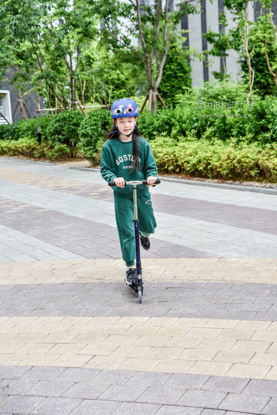 마이크로 킥보드 신상 스프라이트 LED펄+헬멧 초등학생 두발킥보드 선물 후기