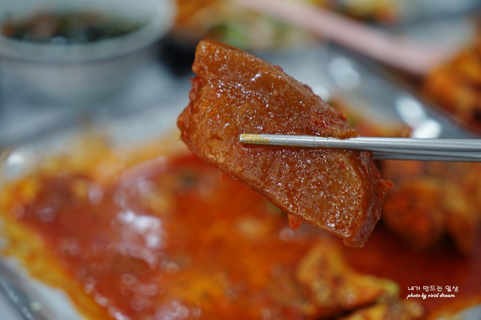 마장호수 맛집 코찜코찜 파주 단체모임 가성비 좋은 뷔페 점심 먹고 출렁다리 산책