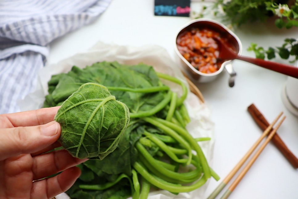 호박잎찌기 손질 우렁 강된장 만드는법 호박잎쌈밥 우렁쌈장 만들기