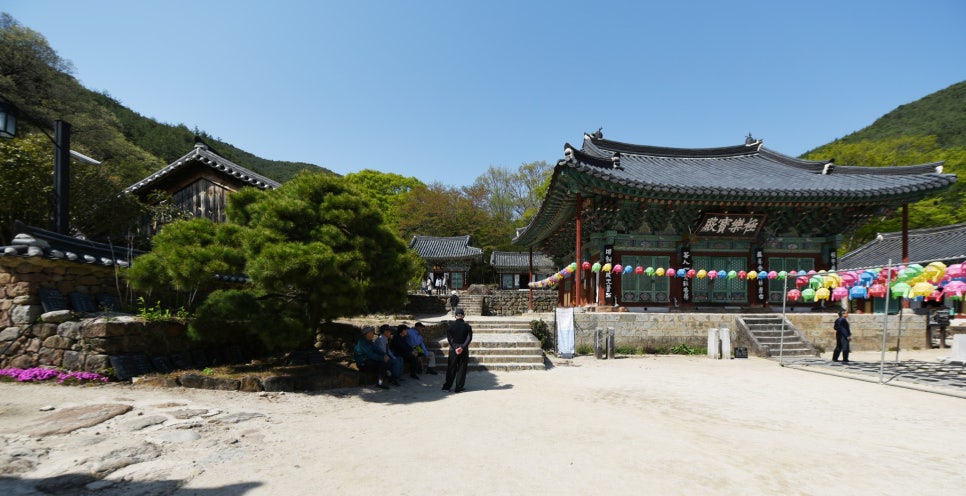 구례 지리산 천은사 - 감로천과 아름다운 무지개다리를 건너 만나는 사찰