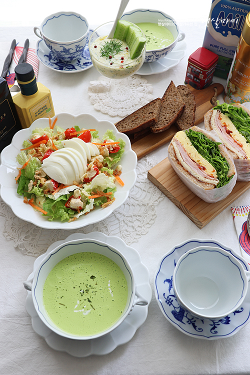 햇살마미네 집밥 이야기 홈브런치 메뉴 만들기 샌드위치 샐러드 스프