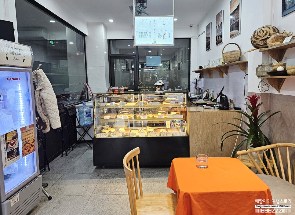 다낭 가볼만한곳 45일 살기 : 다낭 카페 베이커리 케이크 빵집 모음