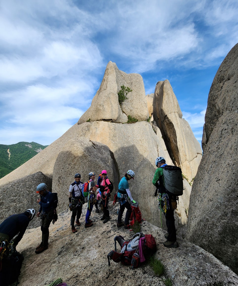 설악산 등산, 울산바위 나드리길  (중봉전망대 ~ 서봉) 릿지 산행