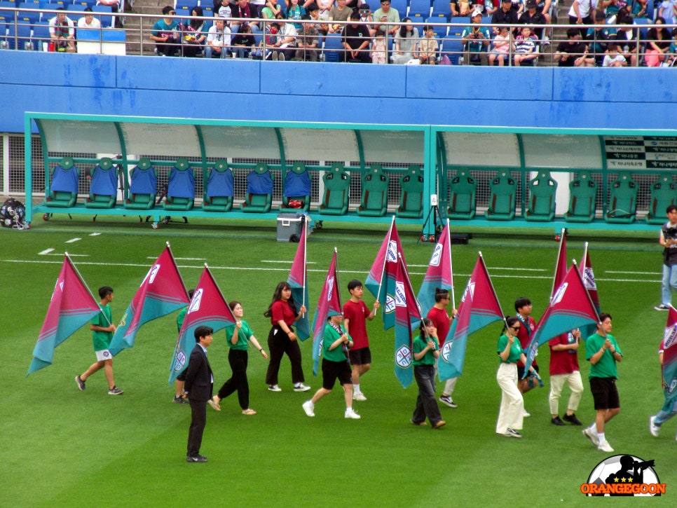 K리그 순위를 확인하며 재테크까지 즐겨보자! 축구를 즐기는 새로운 방법. 하나은행 K리그 우승 적금 출시!