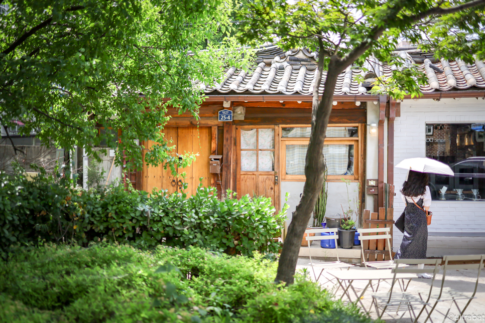 서울 가볼만한곳 강북 서촌 마을 데이트 재래 시장 투어 통인시장