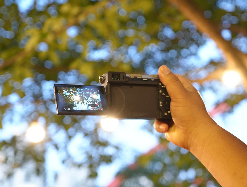 밸런스 좋은 풀프레임 미러리스 원핸드 컴팩트 카메라 소니 A7C2 7개월 사용 후기
