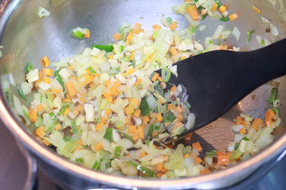 참치 야채죽 끓이는법 참치죽 만들기 간단한 아침식사 메뉴