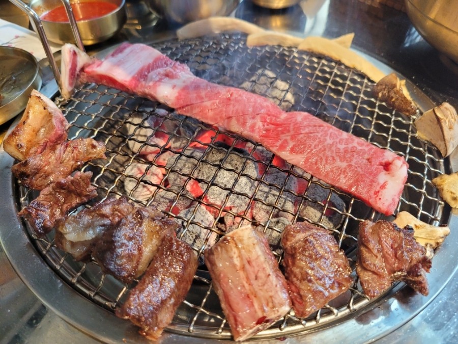 진해석동맛집 고기집, 한우 해운대연탄생갈비 진해석동점